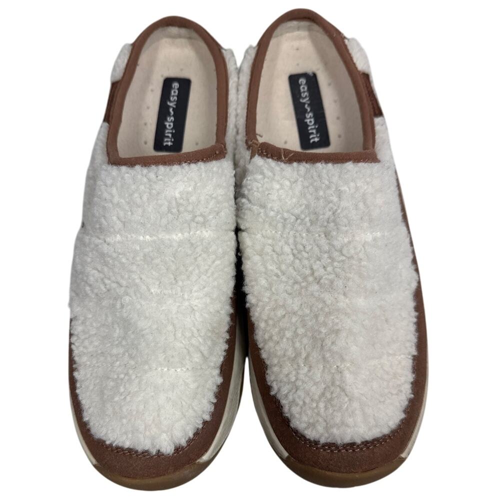 Easy Spirit Women's Terrave 2  Mule Clogs, Size 8 Wide